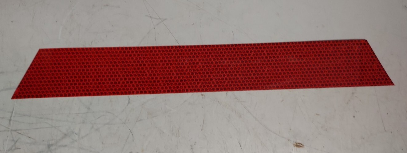 Bag of 100 – Avery Dennison Red Reflective Strips V972NPLUQ 13.8″ x 1.75″