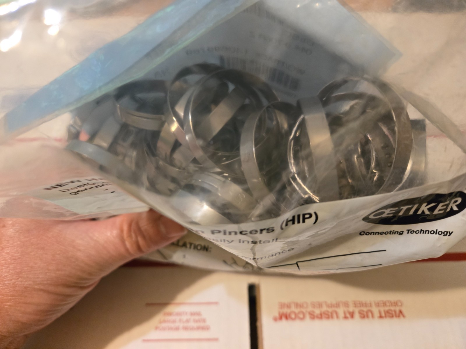 Oetiker 16703640 Stepless One Ear Clamp 40.8mm (Closed) – 44mm (Open) (100 Pack)