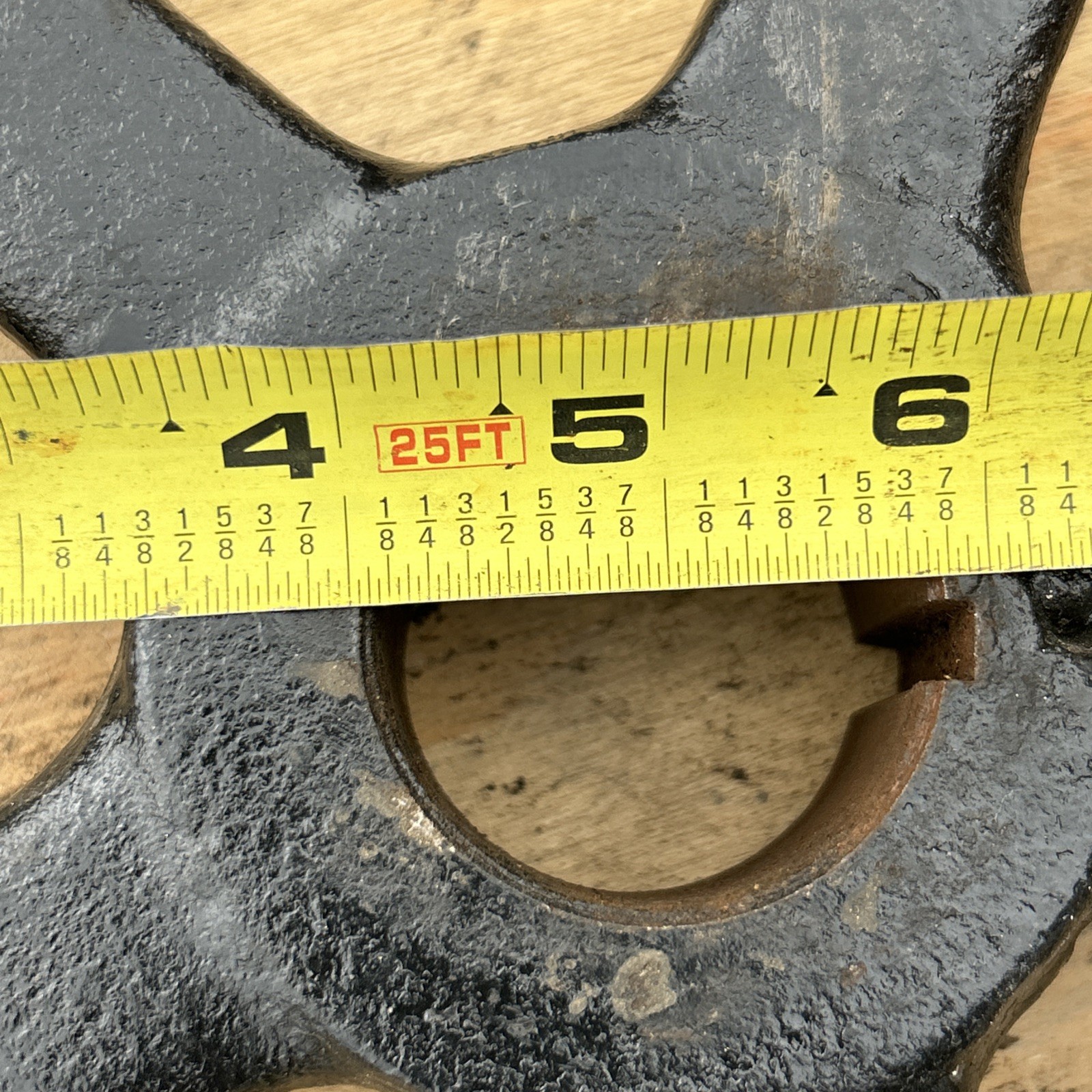 HAND WHEEL 14”diam, 1-3/4” Center w/keyway slot 1/4”, 8” Mueller A2370, G-3 OS&Y