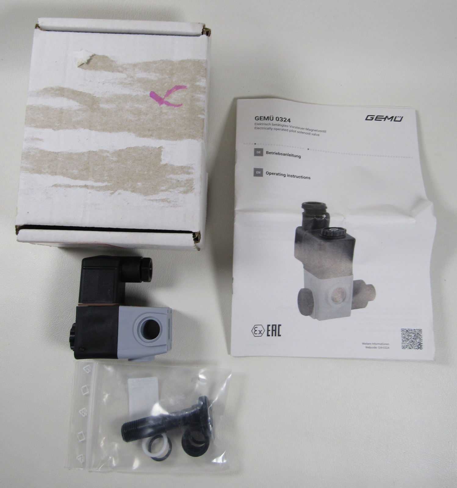 Gemu Type 0324 Electrically Operated Pilot Solenoid valve 4.5W 10 BAR 24V