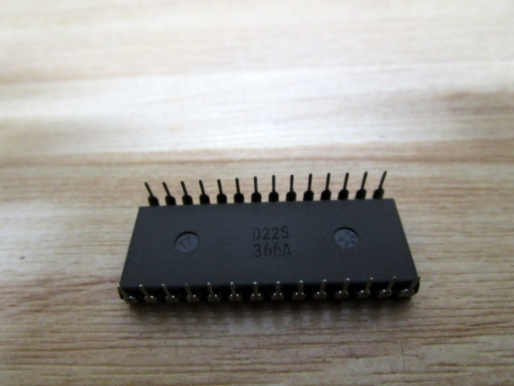 UMC UM62256A-10L Semiconductor UM62256A10L