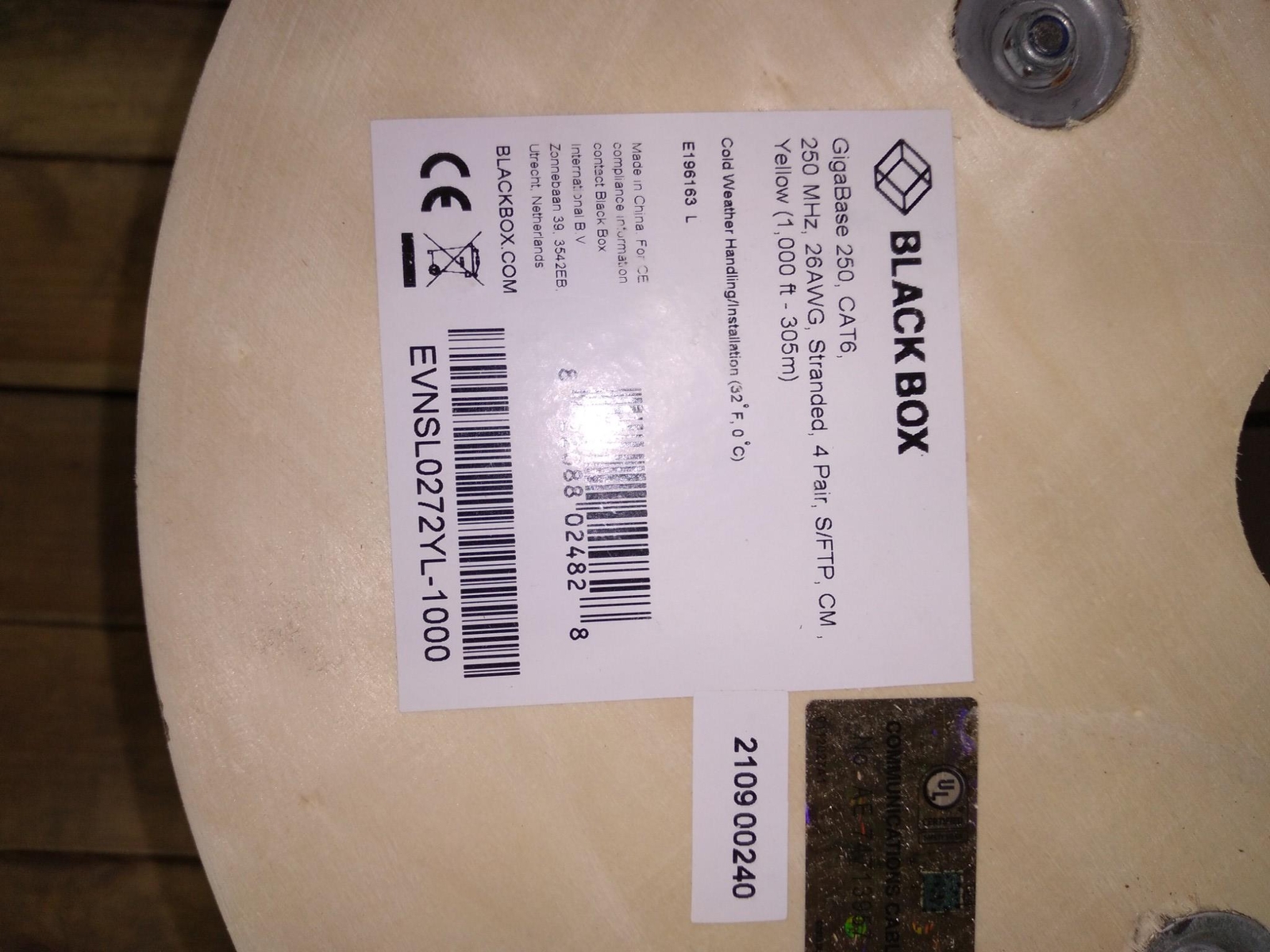 BLACKBOX EVNSL0272YL-1000 250MHZ 26AWG YELLOW 1000FT-305M cat6