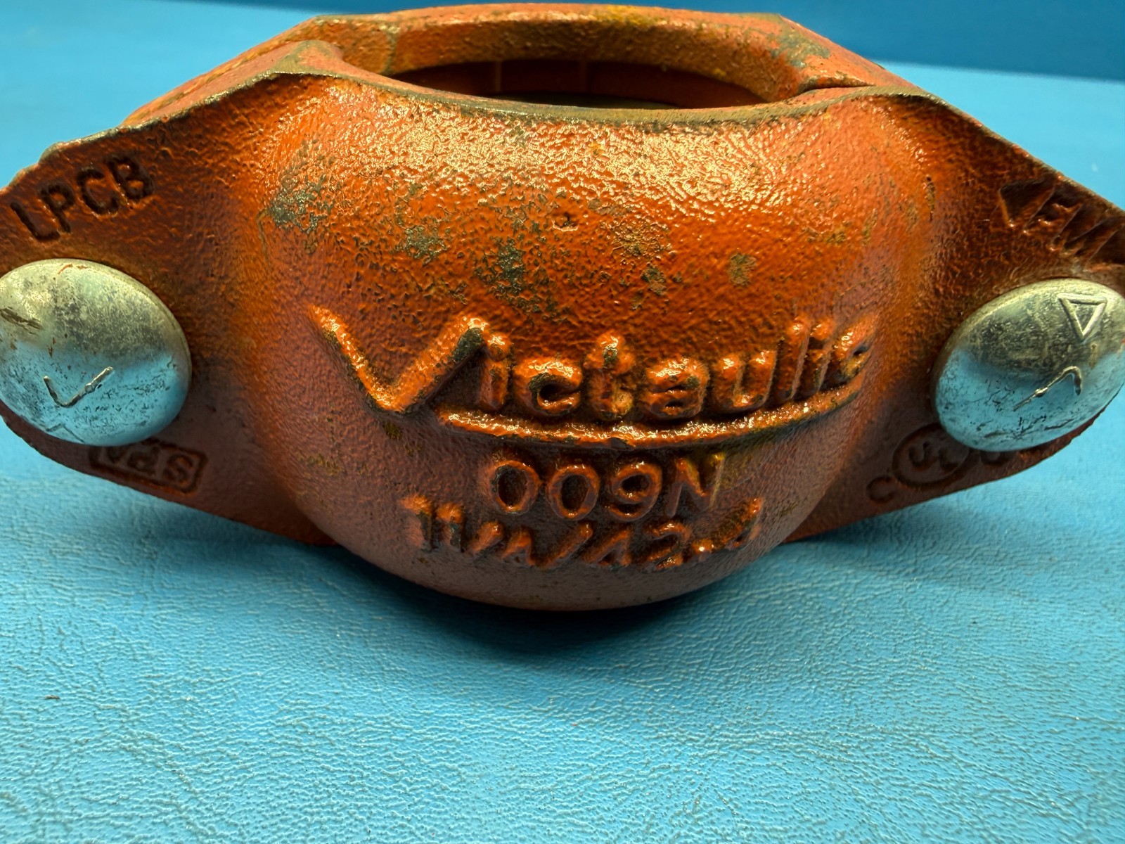 Victaulic 009N 1-1/4″ FireLock EZ Rigid Grooved Ductile Iron Coupling