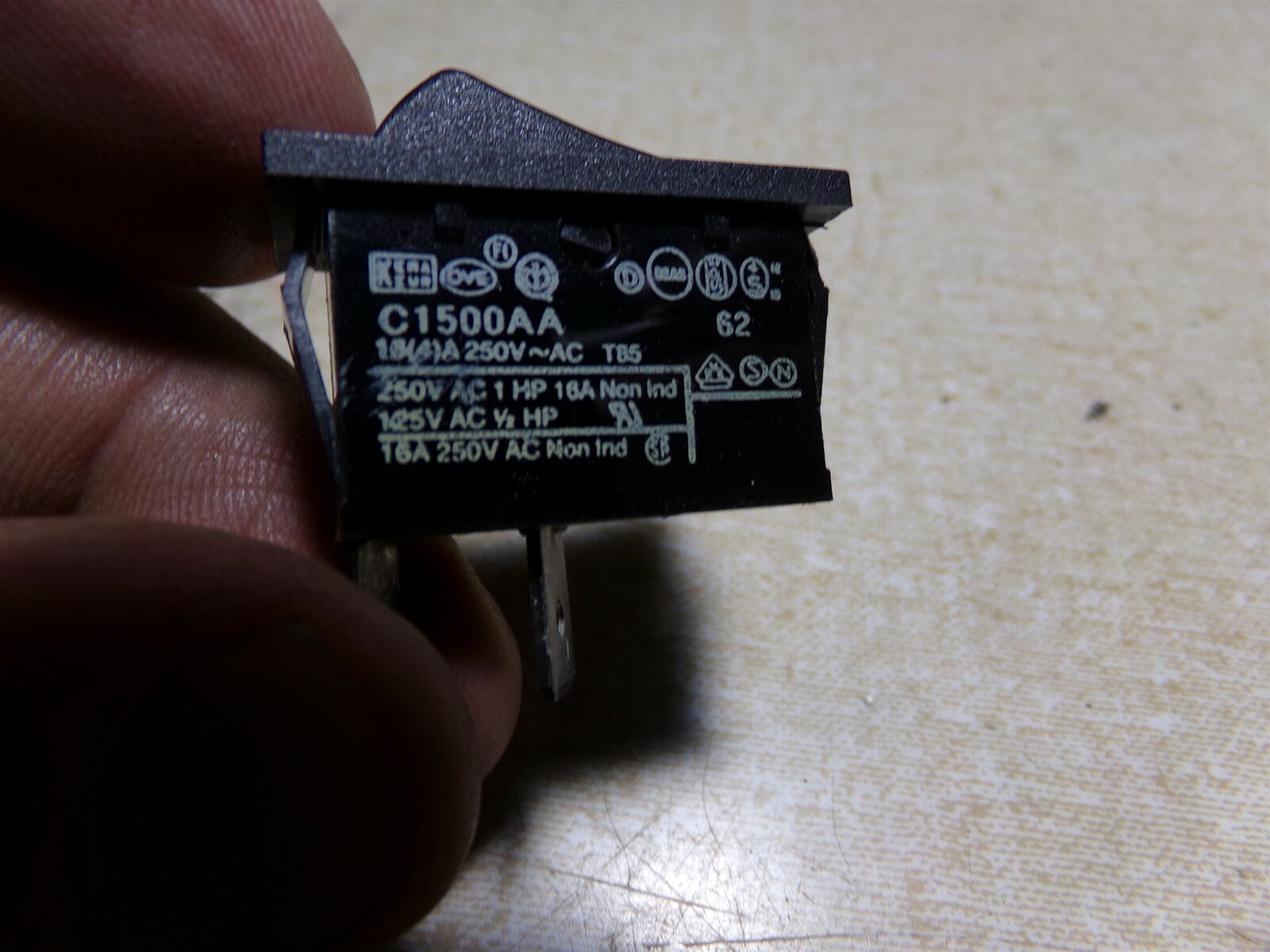 NEW Arcolectric C1500AA Black SPST Rocker Switch *FREE SHIPPING*