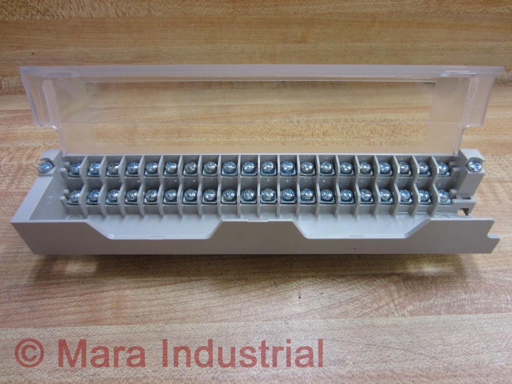 Schneider 140 XTS 002 00 Terminal Strip 140XTS00200 (Pack of 6)