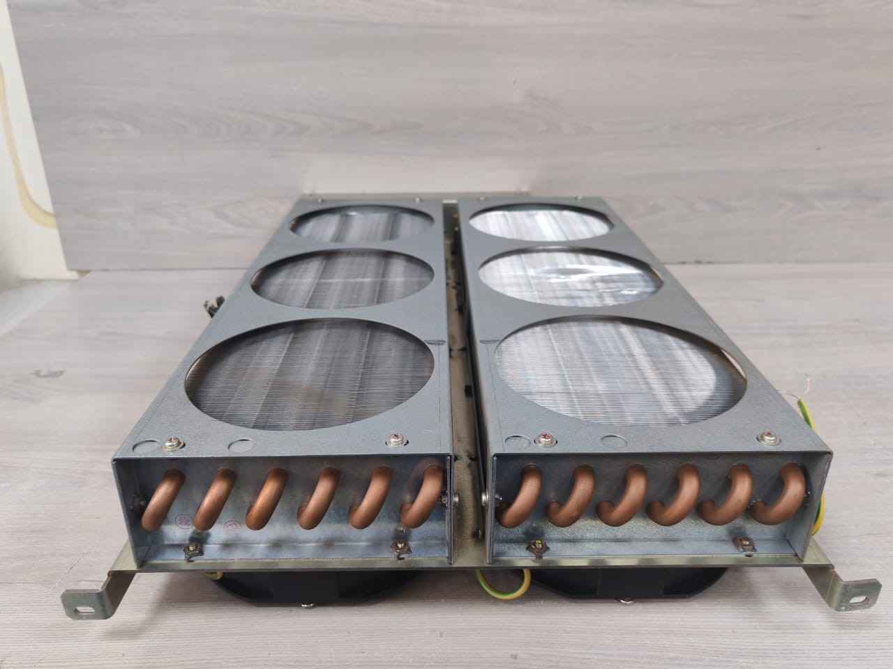 Fanuc A04B-0815-D368 Heat Exchanger with fan A04B-0815-C362