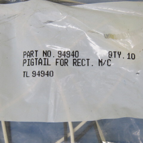 GREAT LAKES TRUCK N TRAILER INC 94940 Qty of 10 per Lot SOCKET 194 WEDGE BASE