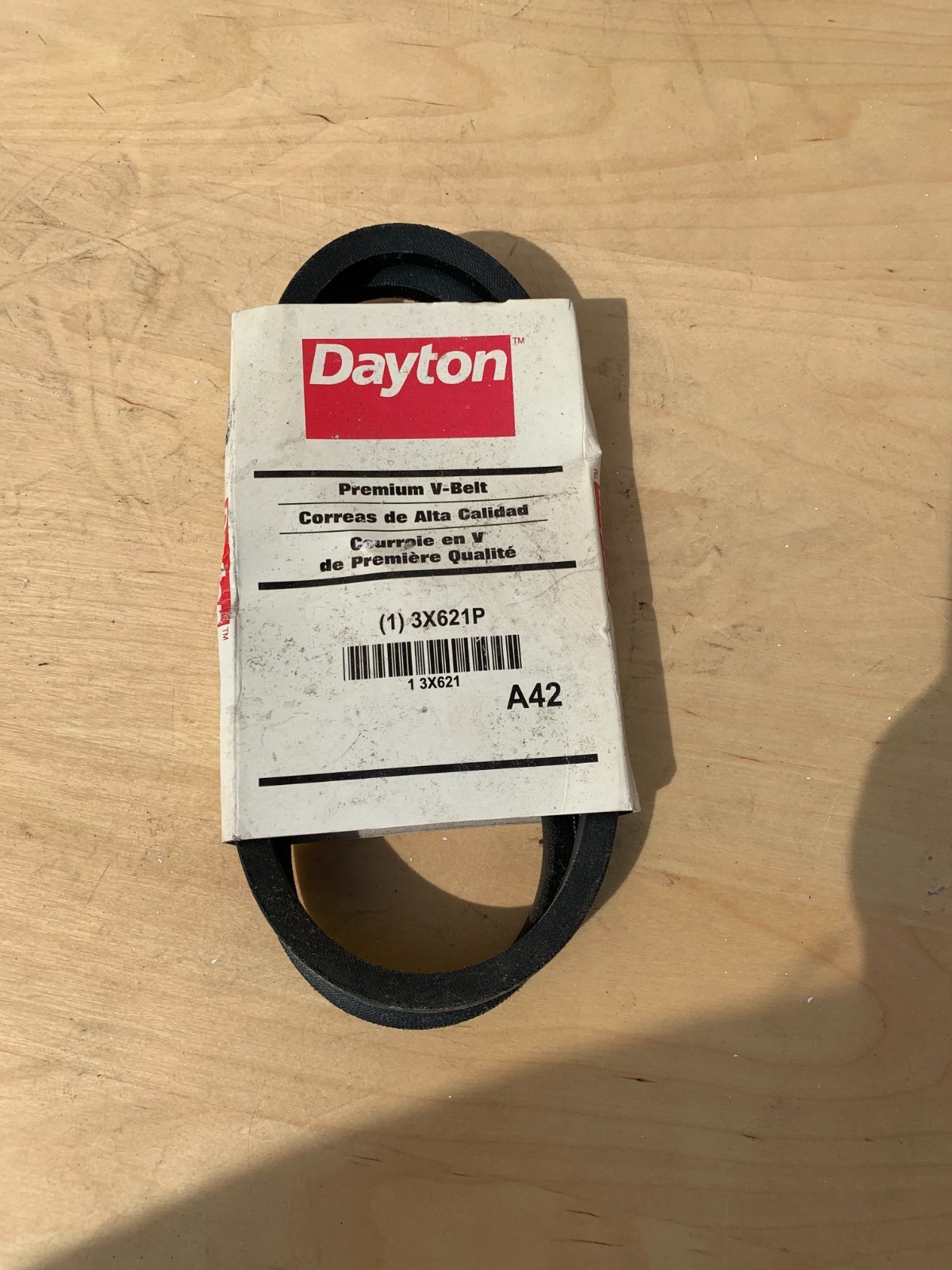 Dayton 3X621P / 3X621 is an A42 series classical V-belt LOT of 2