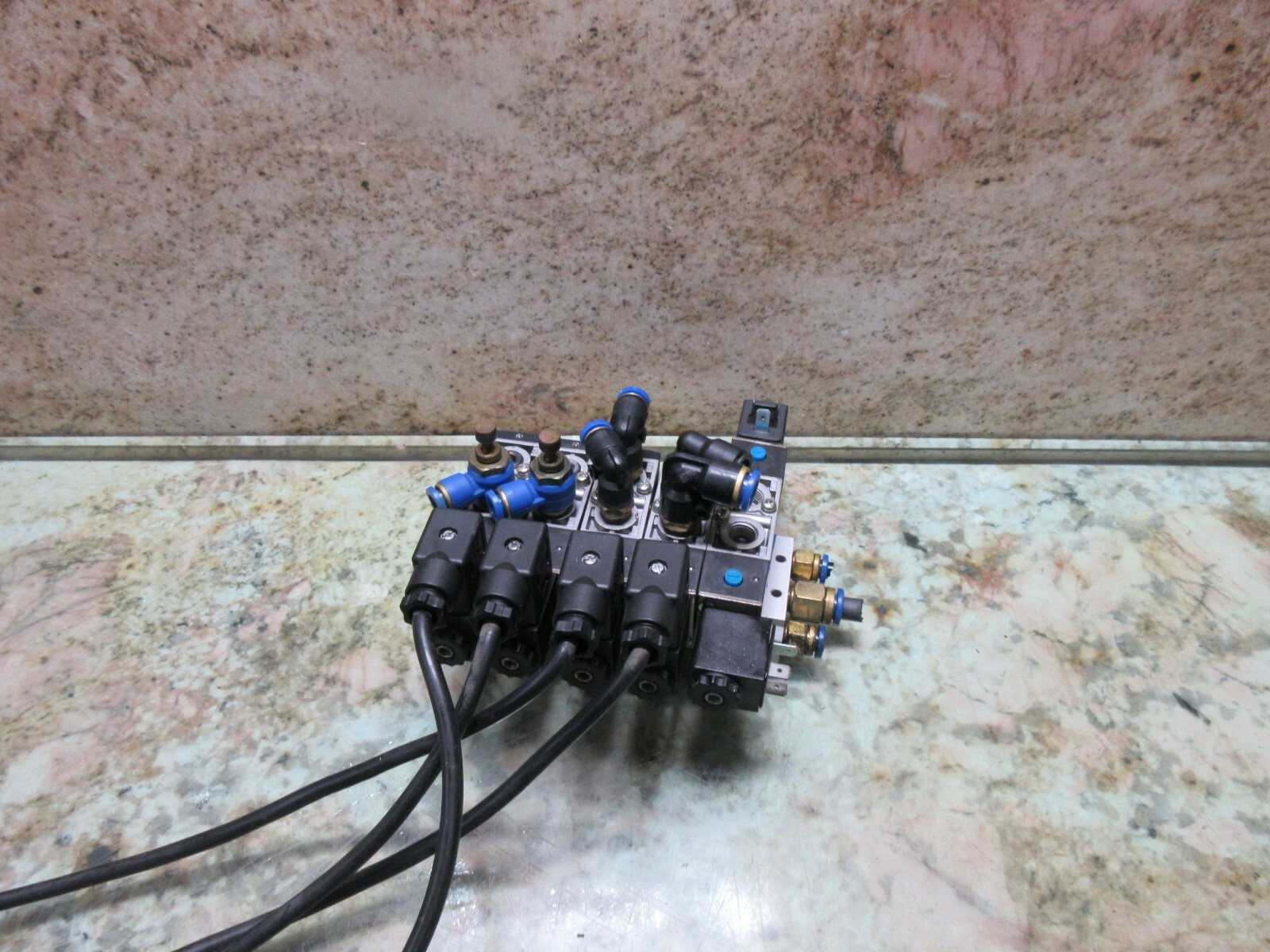 NISCON MINDMAN VALVE 2604E2 PT 1/4 AC110V SOLENOID 260-4E1 YANG S-600 CNC MILL