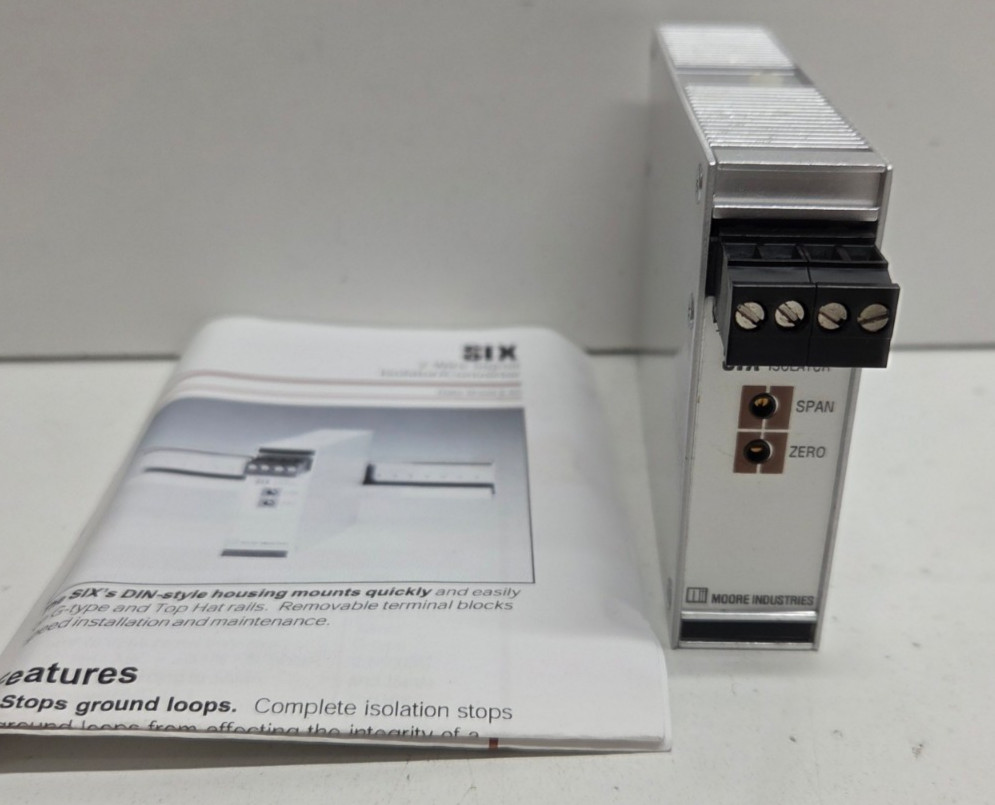 NEW NO BOX! MOORE INDUSTIRES SIGNAL ISOLATOR SIX/0-30V/4-20MA/12-42DC-ATL