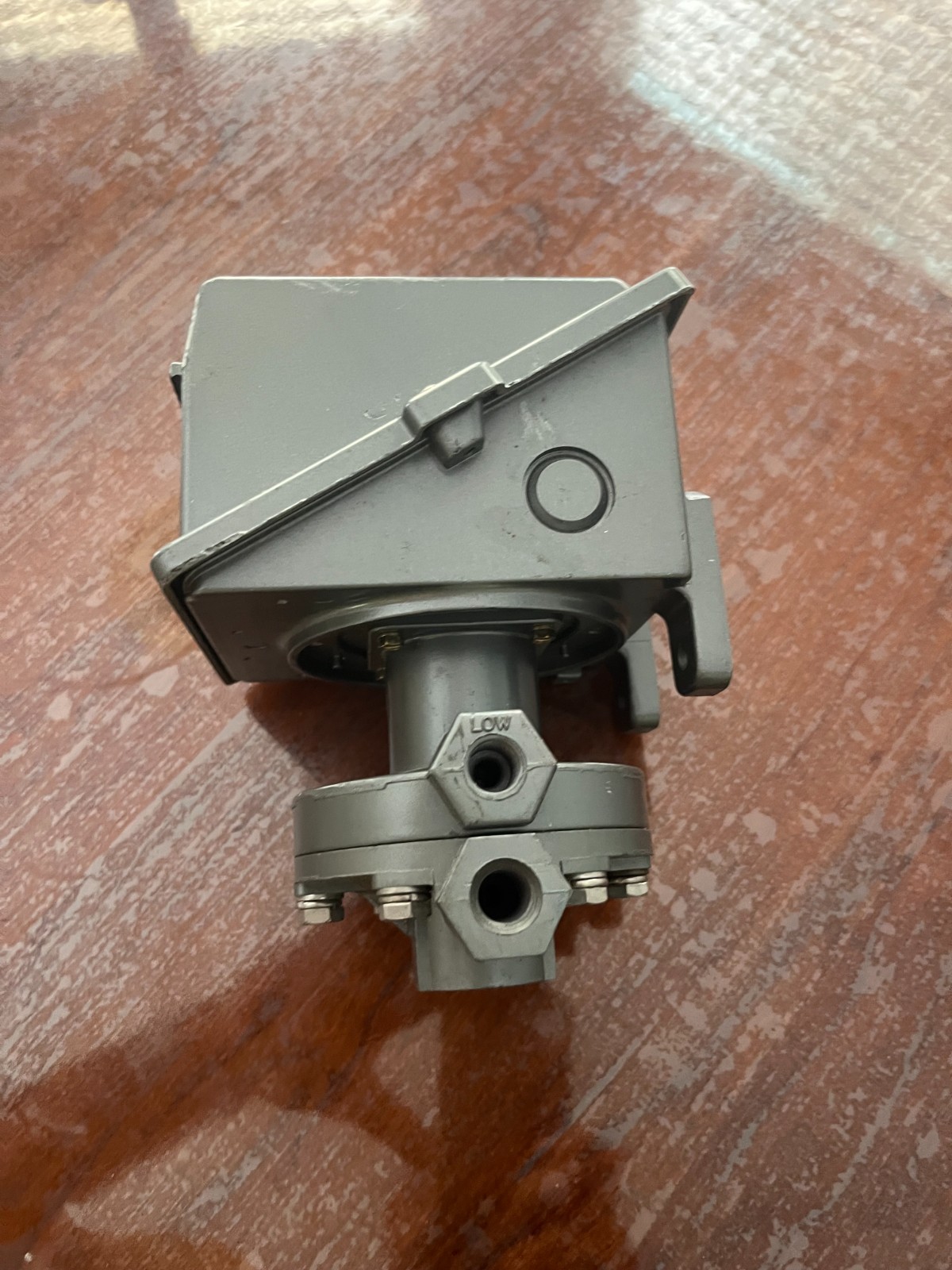 Differential Pressure Switch United Electric J400K-456, 15A 0/20PSID, 277 Vac