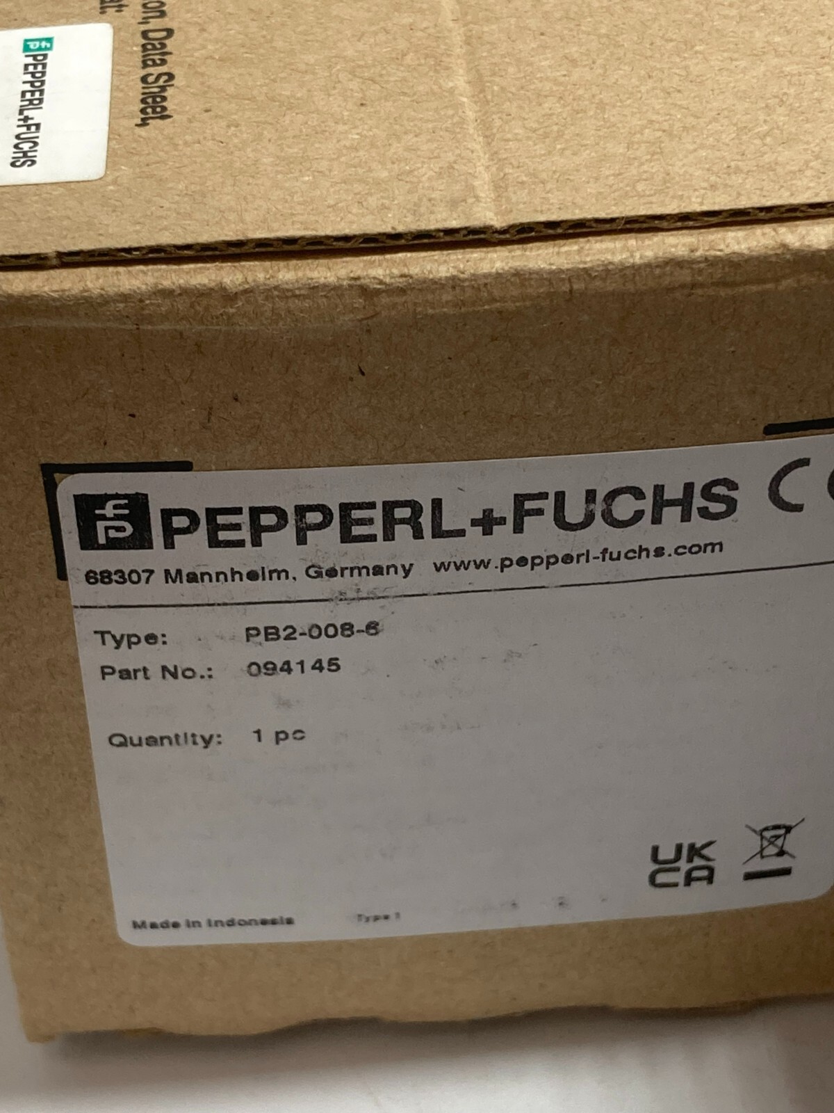 PEPPERL+FUCHS PB2-008-6 PALM BUTTON PROXIMITY SENSOR 24VDC 100MA NIB