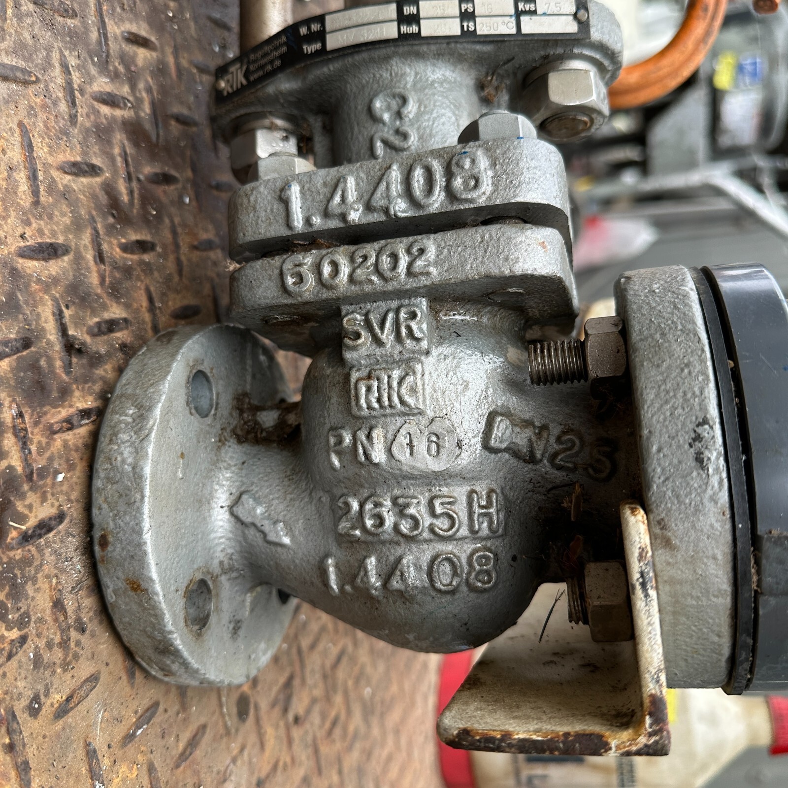 RTK MV5211 1″ inch DN25 250C Electric actuated control valve ST 5112-32 Actuator