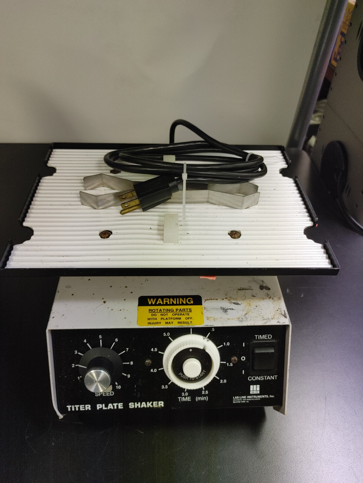 BARNSTEAD International 4625 LAB LINE Instruments Titer Plate Shaker