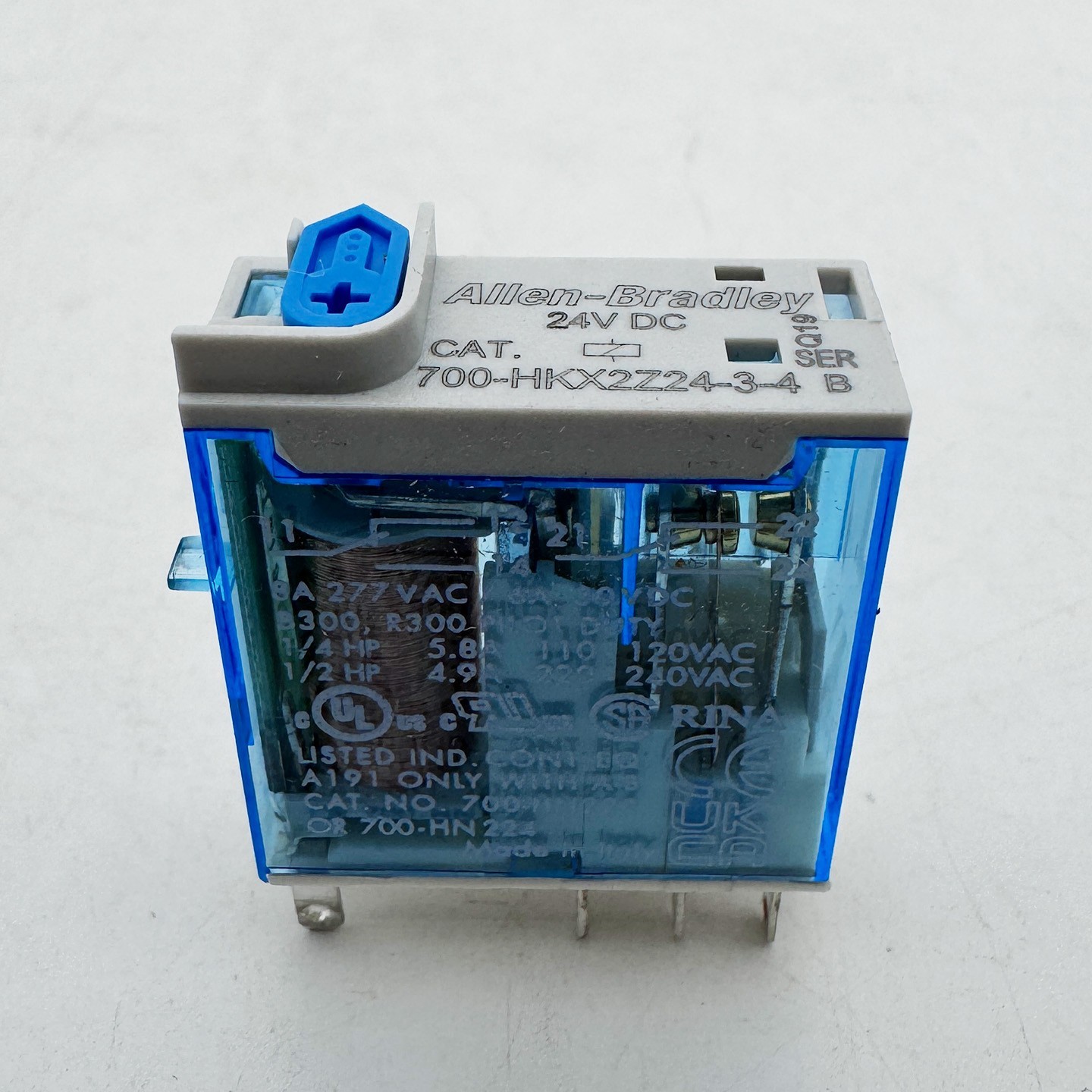 700-HKX2Z24-3-4 24V DC GP Slim Line Relay New Original 700HKX2Z2434