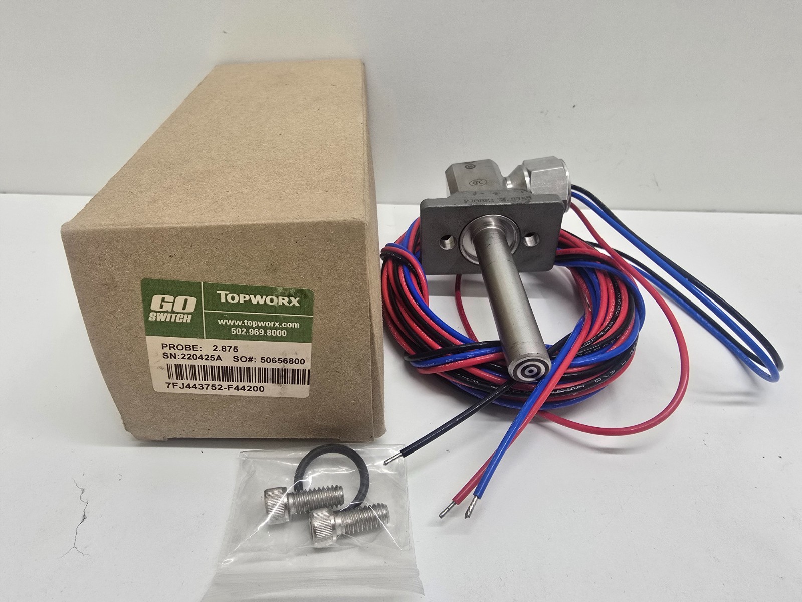NEW IN BOX! TOPWORX GO SWITCH 2.875 PROBE PROXIMITY SWITCH 7FJ443752-F44200
