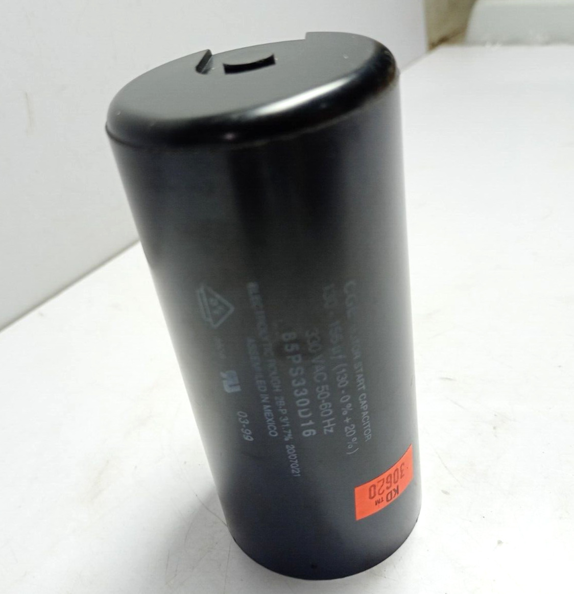 CGE 85PS330D16 Start Capacitor 330Vac 50-60Hz – 6pcs lot