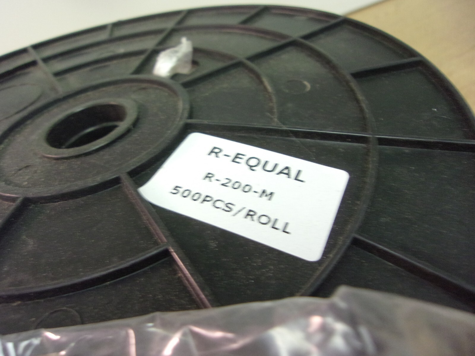 R-Equal R-200-M Roller Ripple Carrier 2 1/8 500 Pcs. 100% Fullness