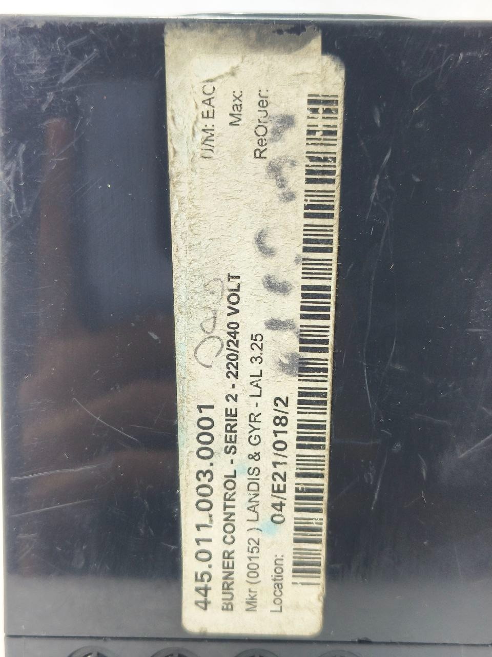 LANDIS & GYR LAL3.25 SERIE 02 OIL BURNER CONTROL BOX 220-240V 50/60HZ FREE SHIPP