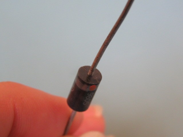 MOT/ONSEMI 1N6295A Qty of 20 per Lot DIO 1N6295A BI DO13 AXL; TVS DIODE 85.5V 1