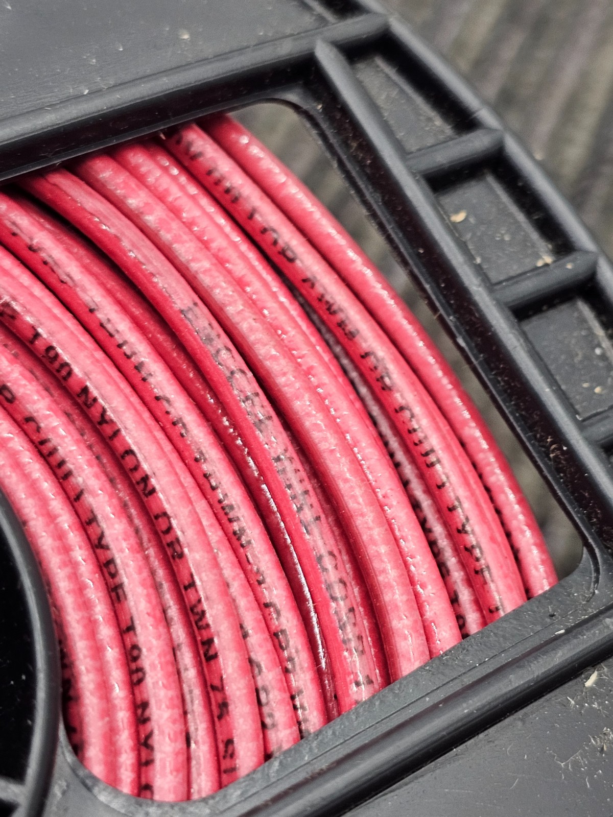 500FT Encore Wire Spool T-90 Nylon-TWN75 Red Wire 500′