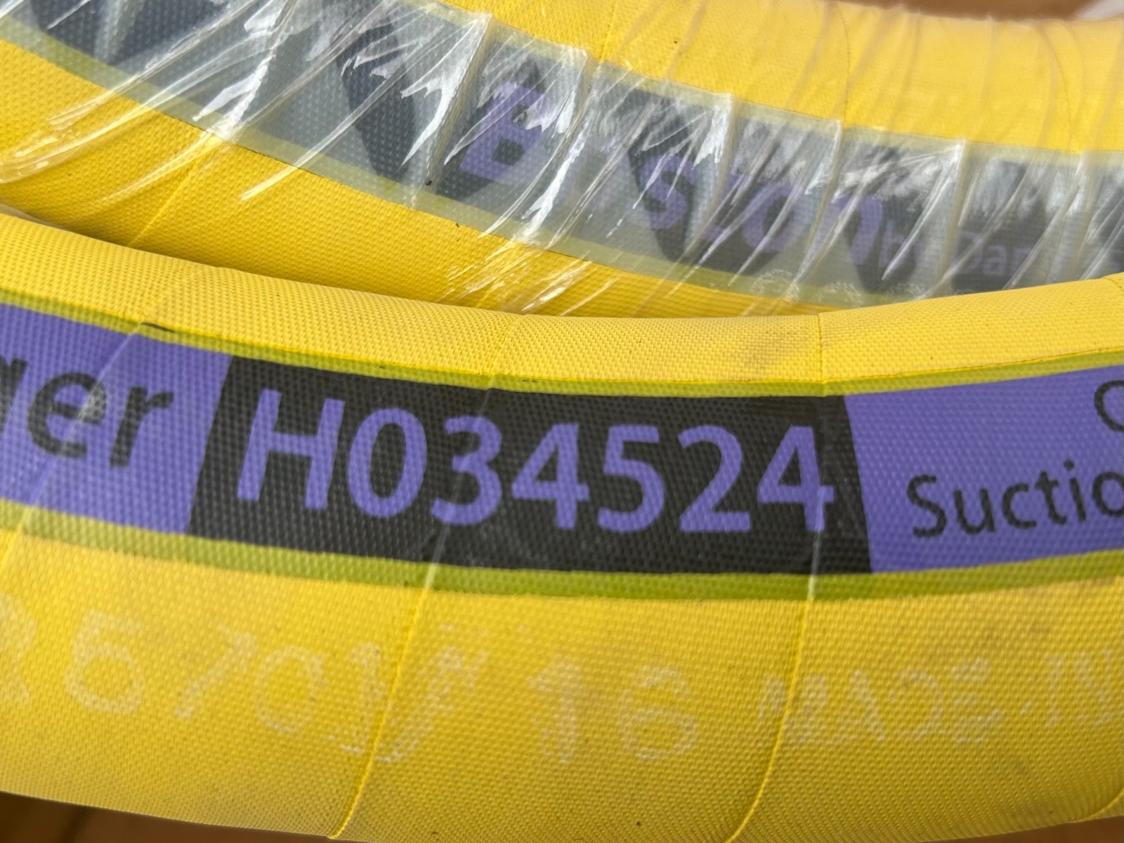 CHEMICAL HOSE BOSTON H034524-20. 1-1/2” X 20FT. 150 PSI NEW