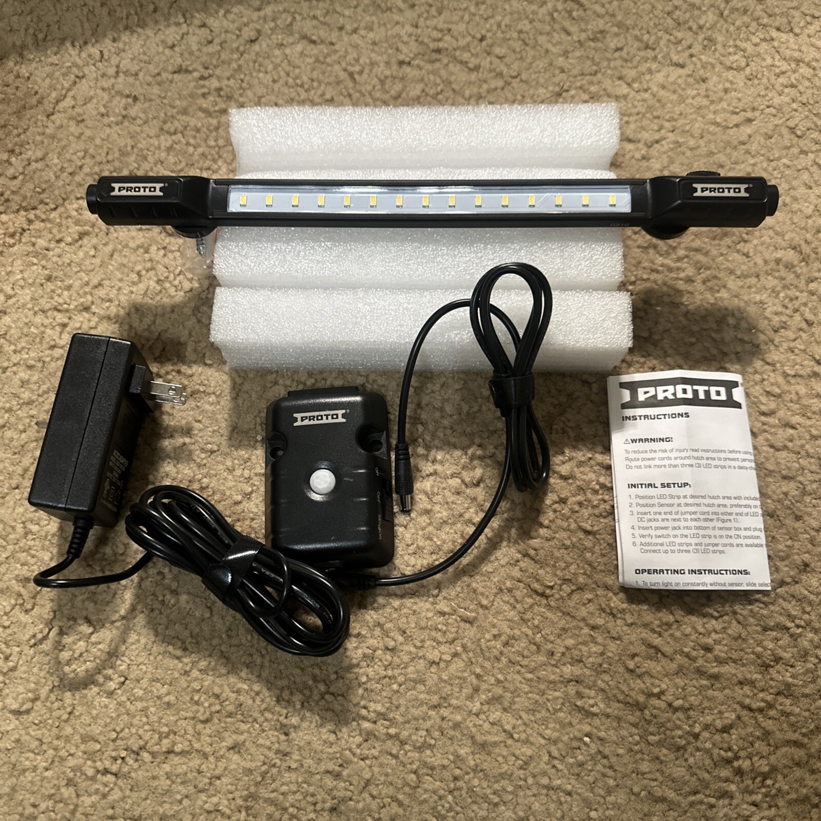 Proto Tools LED Automatic Hutch Light Strip w/ Cord, Motion Detector