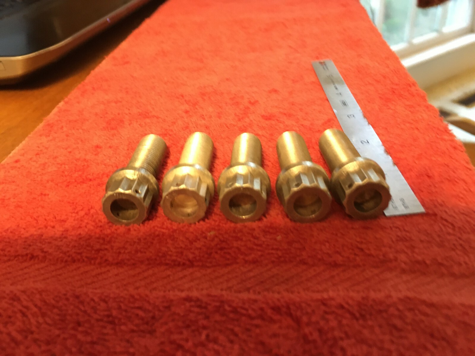 Twelve Point Flange Bolts;  1/2″ x 1.375″ – 20 tpi;  T19;  Five