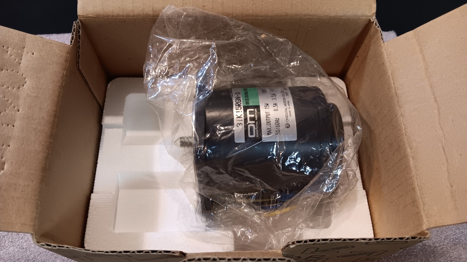 ORIENTAL MOTOR 3IK15RGN-A 100V 0.5A SPEED CONTROL MOTOR