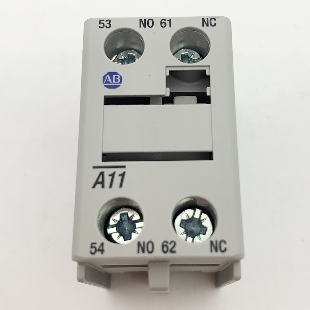 100-FA11 Auxiliary Contact MCS 100-C 104-C 700-CF 700S-CF New Original 100FA11