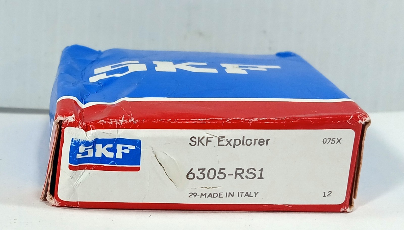1 NEW SKF 6305 RS1 25X62X17mm RADIAL DEEP GROOVE BALL BEARING NIB **MAKE OFFER**