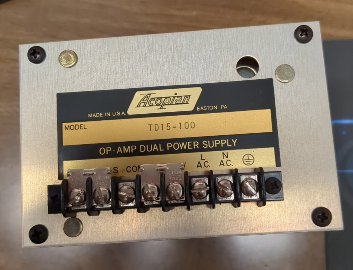 Acopian TD15-100 Dual Tracking Power Supply TD15100