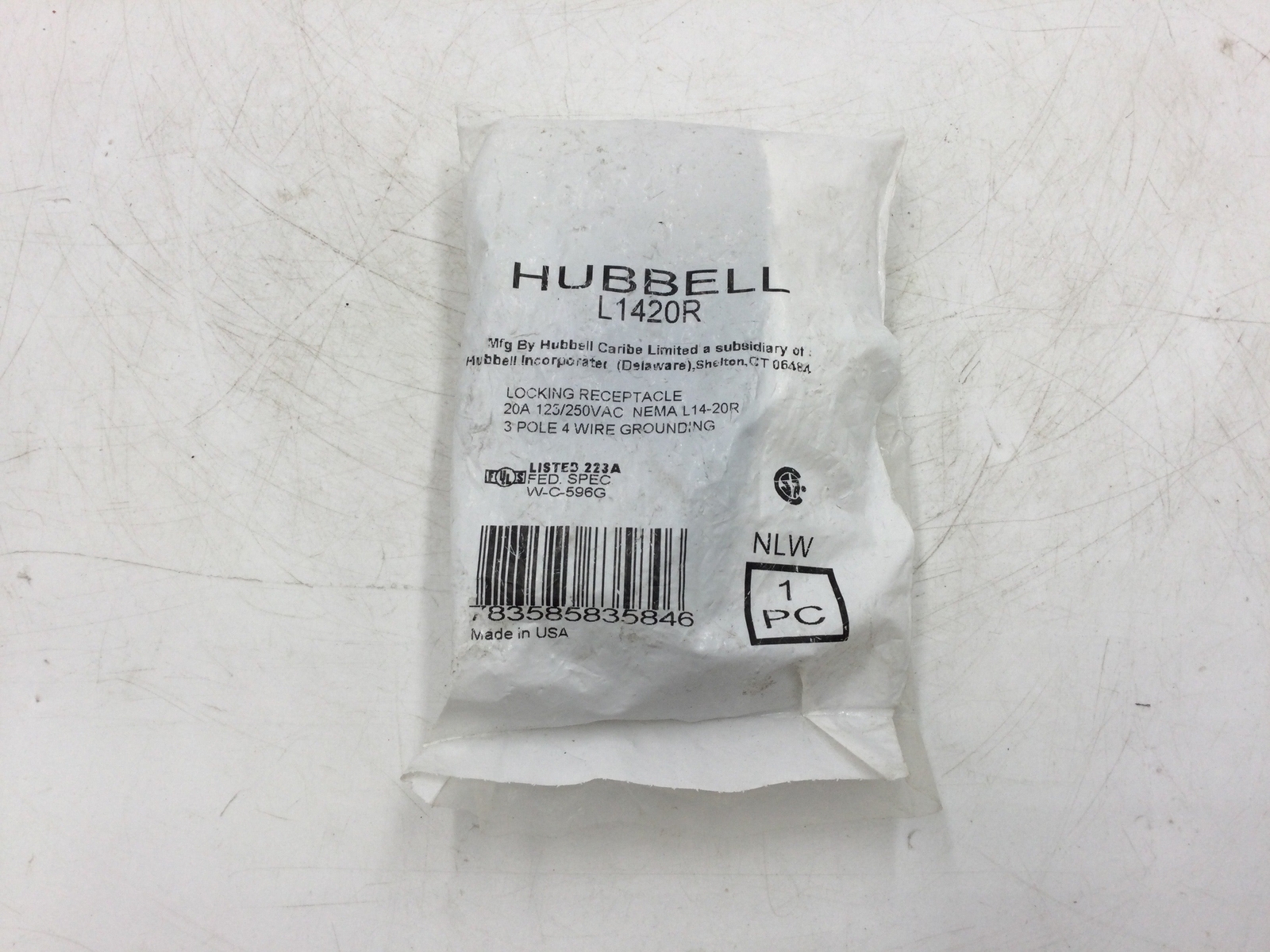 Hubbell L1420R Locking Receptacle 20A 125/250V Nema L14-20R 3-Pole 4 Wire