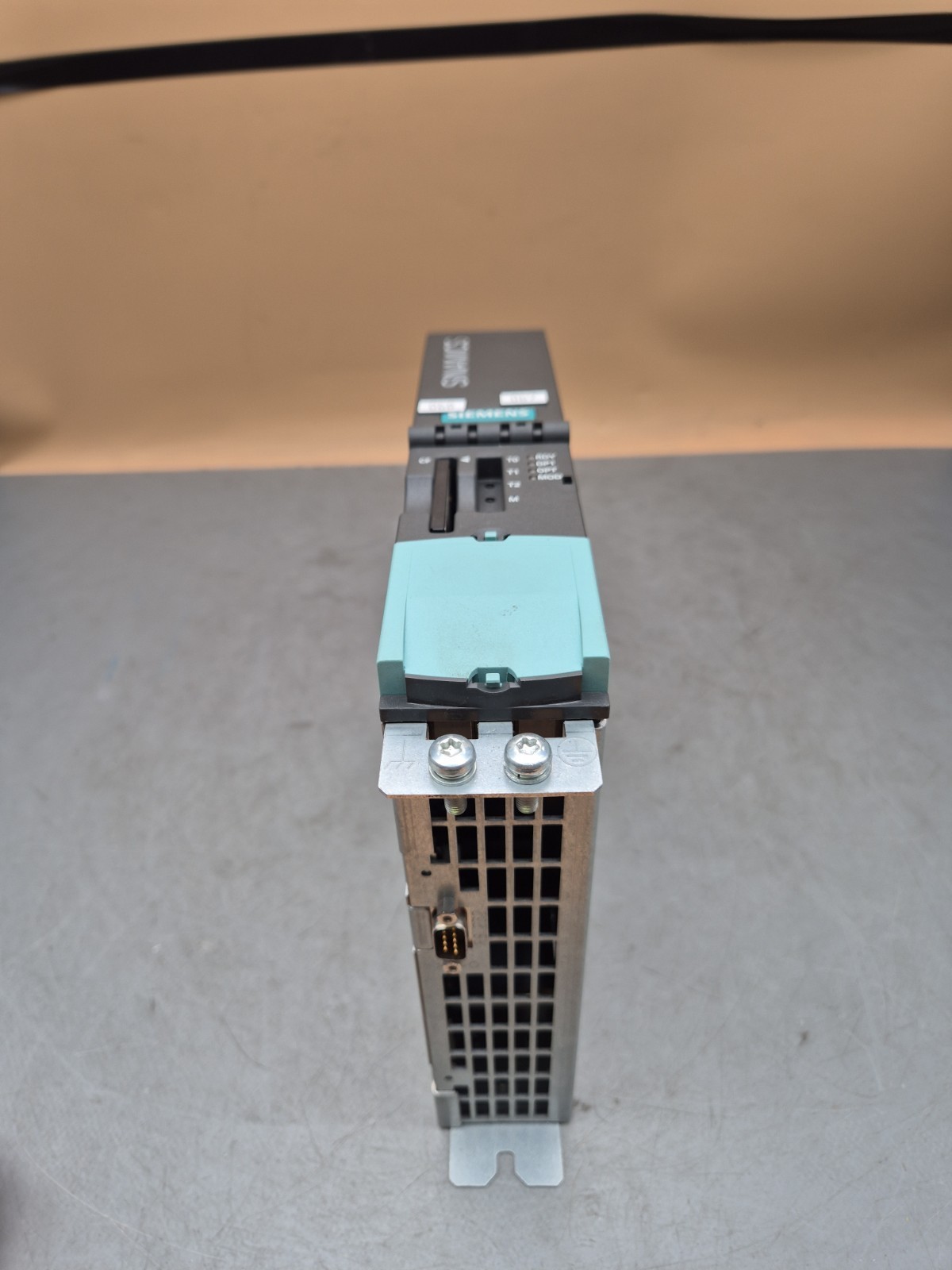 SIEMENS 6SL3040-0MA00-0AA1 + 6SL3055-0AA00-2TA0 + 6SL3054-0CF00-1AA0 VERSION:F