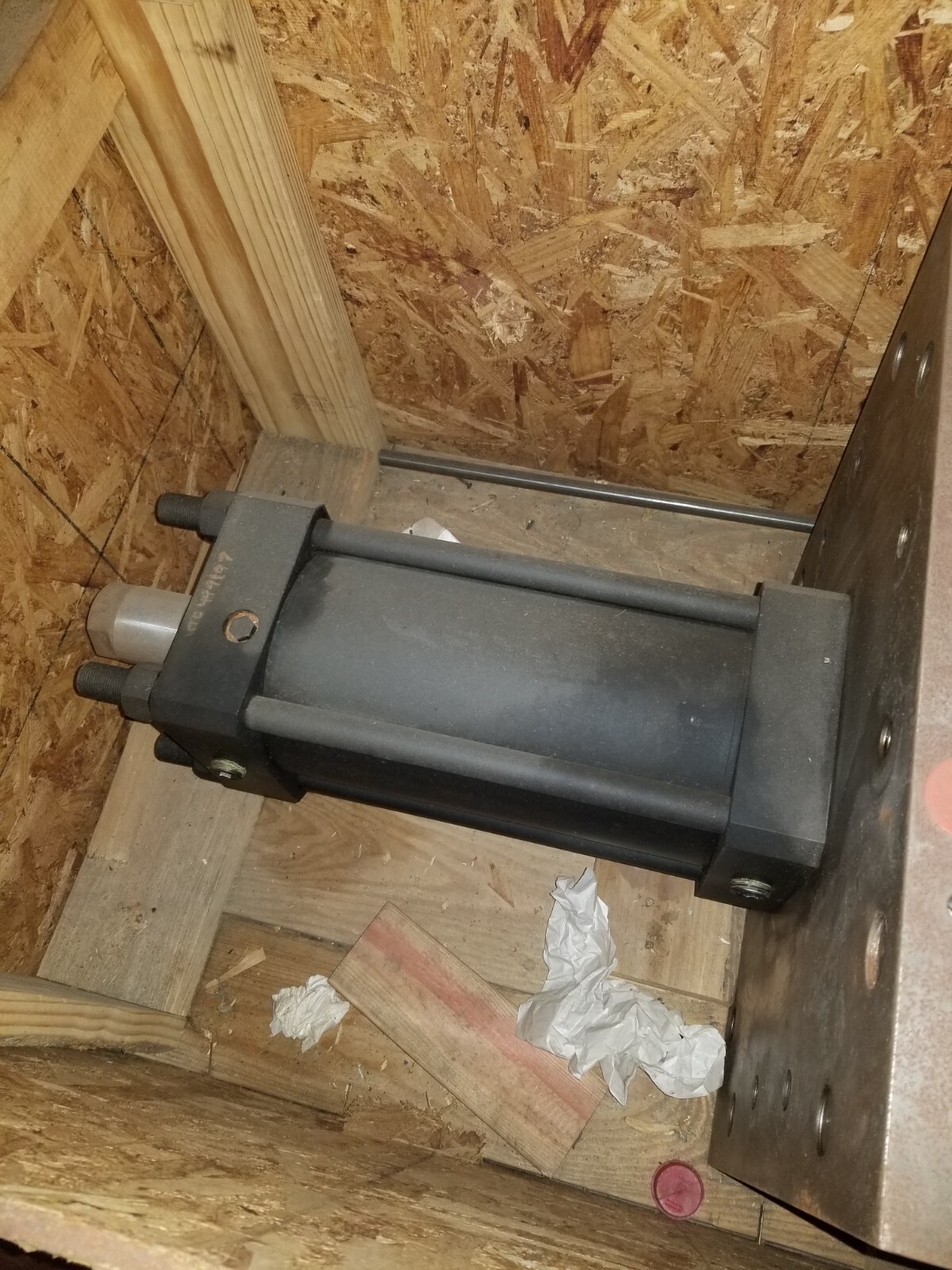 Atwood & Morrill 24753771 Hydroline 20in. 1-1/4in. 10in. Double Acting Pneu. Cyl