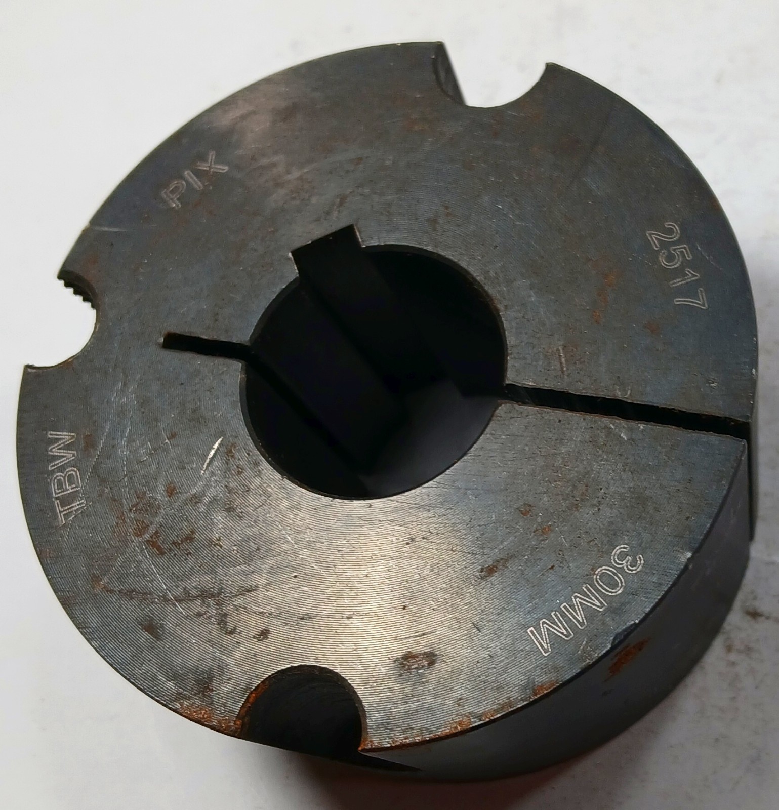 1 NEW TBW PIX 2517 30MM TAPER LOCK BUSHING NNB ***MAKE OFFER***