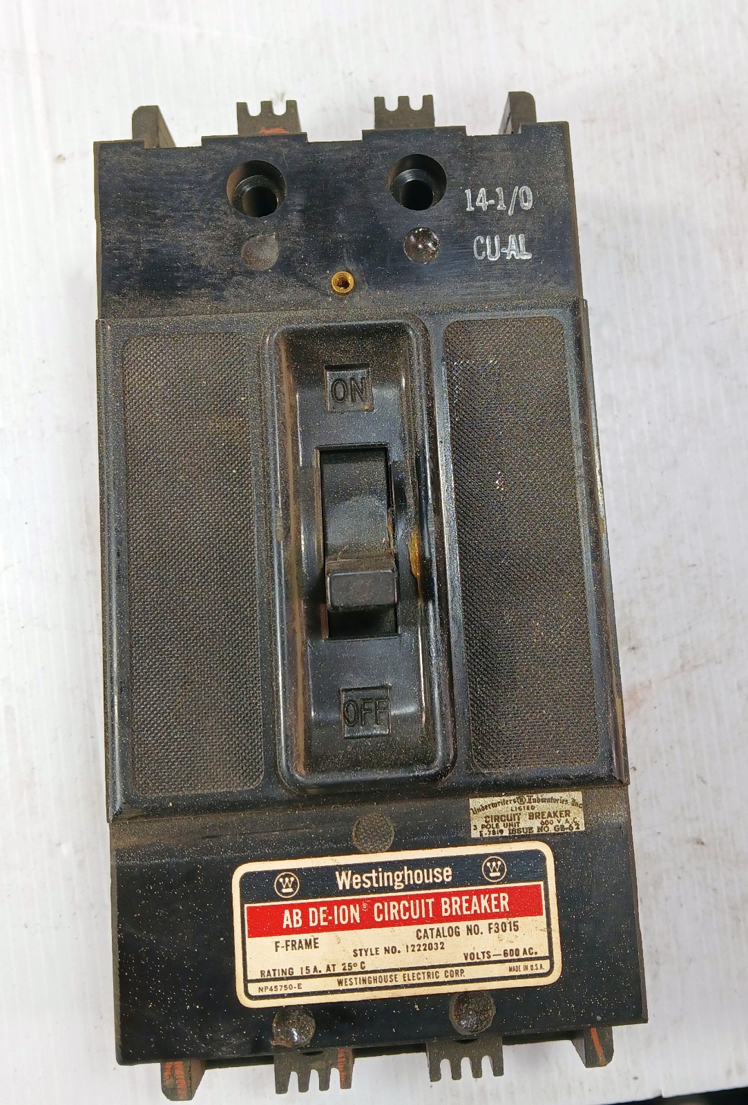 1 USED WESTINGHOUSE F3015 15 AMP 3P 600 VAC CIRCUIT BREAKER ***MAKE OFFER***