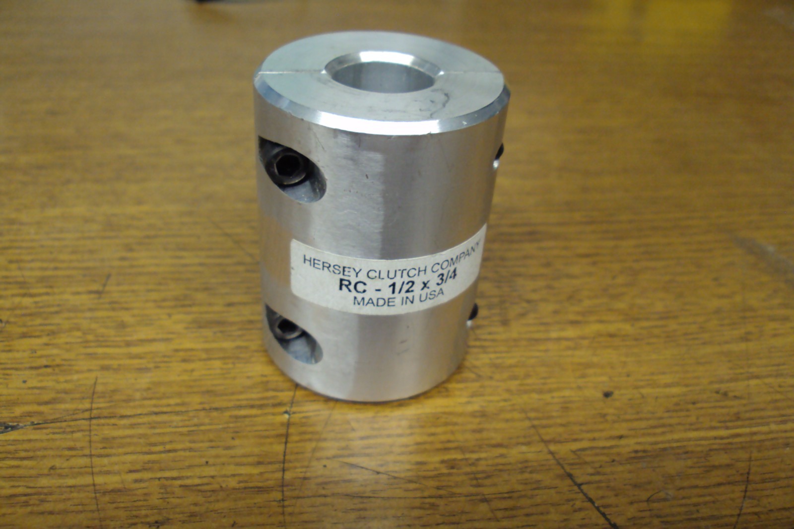 NEW HERSEY CLUTCH COMPANY RC-1/2 x 3/4 RIGID SHAFT COUPLING USA B367