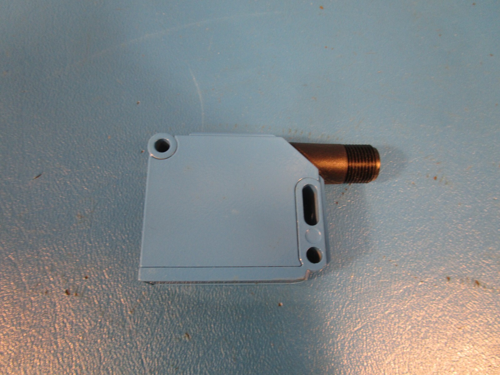 SICK WL12G-302431, Photoelectric Retro-Reflective Sensor