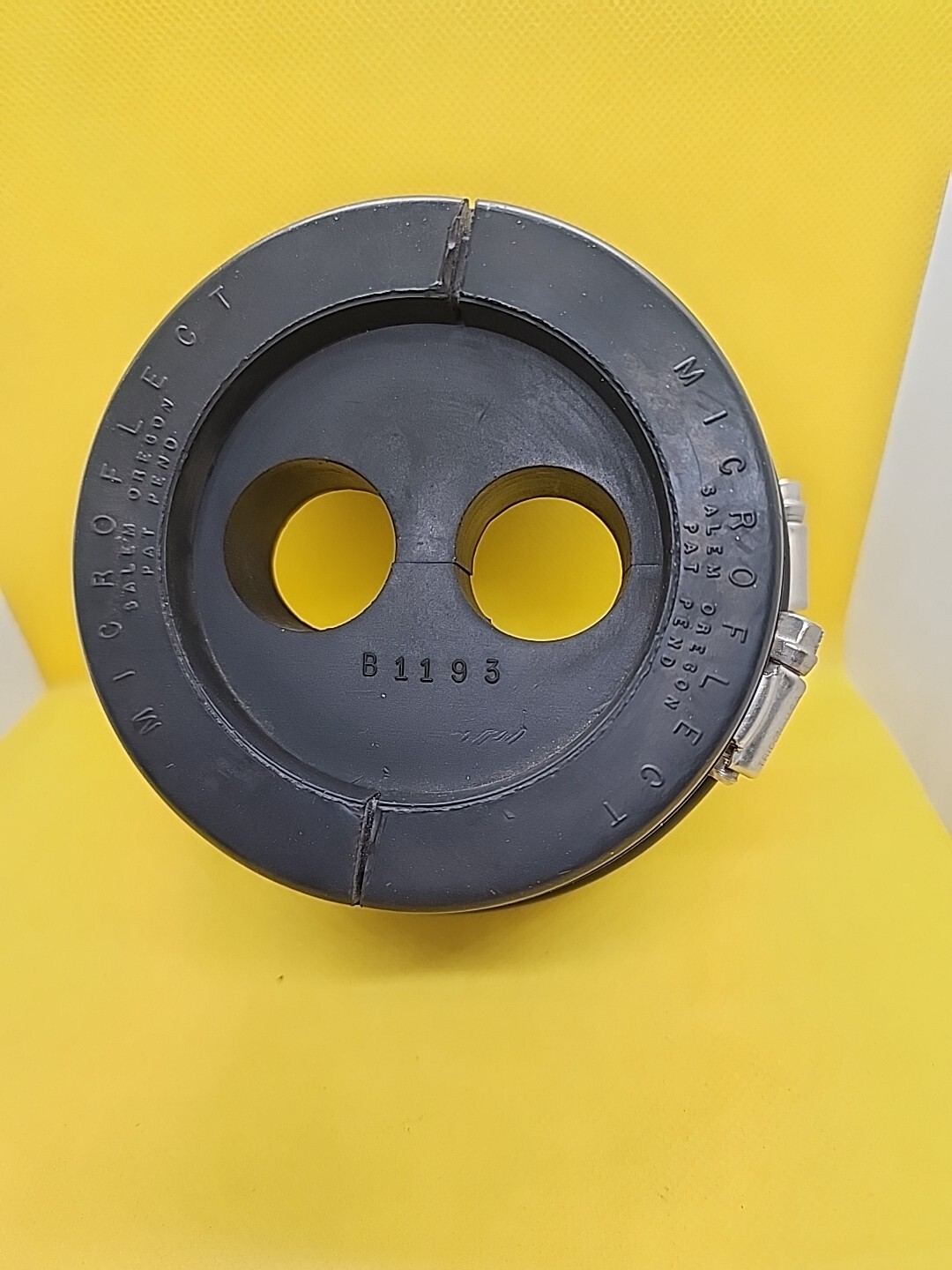 Lot of 25 -NEW! VALMONT MICROFLECT 31-B1193A W/G BOOT 4″ FOR 2, 7/8″ COAX [S1]