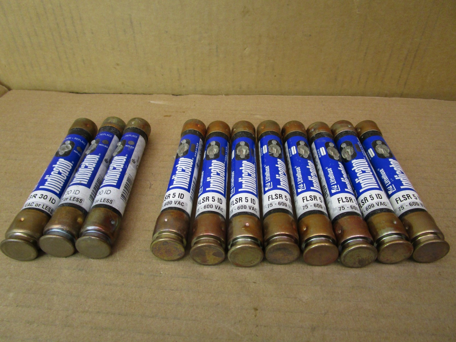 Mixed Lot of 11 Pieces Littelfuse FLSR30/5ID Class RK5 Time Delay Fuses 52023HM