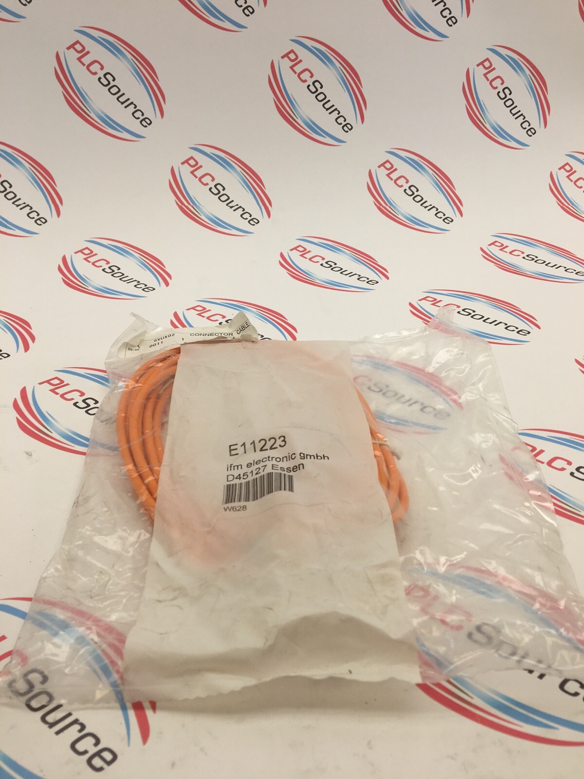 IFM E11223 CONNECTOR CABLE FACTORY SEALED