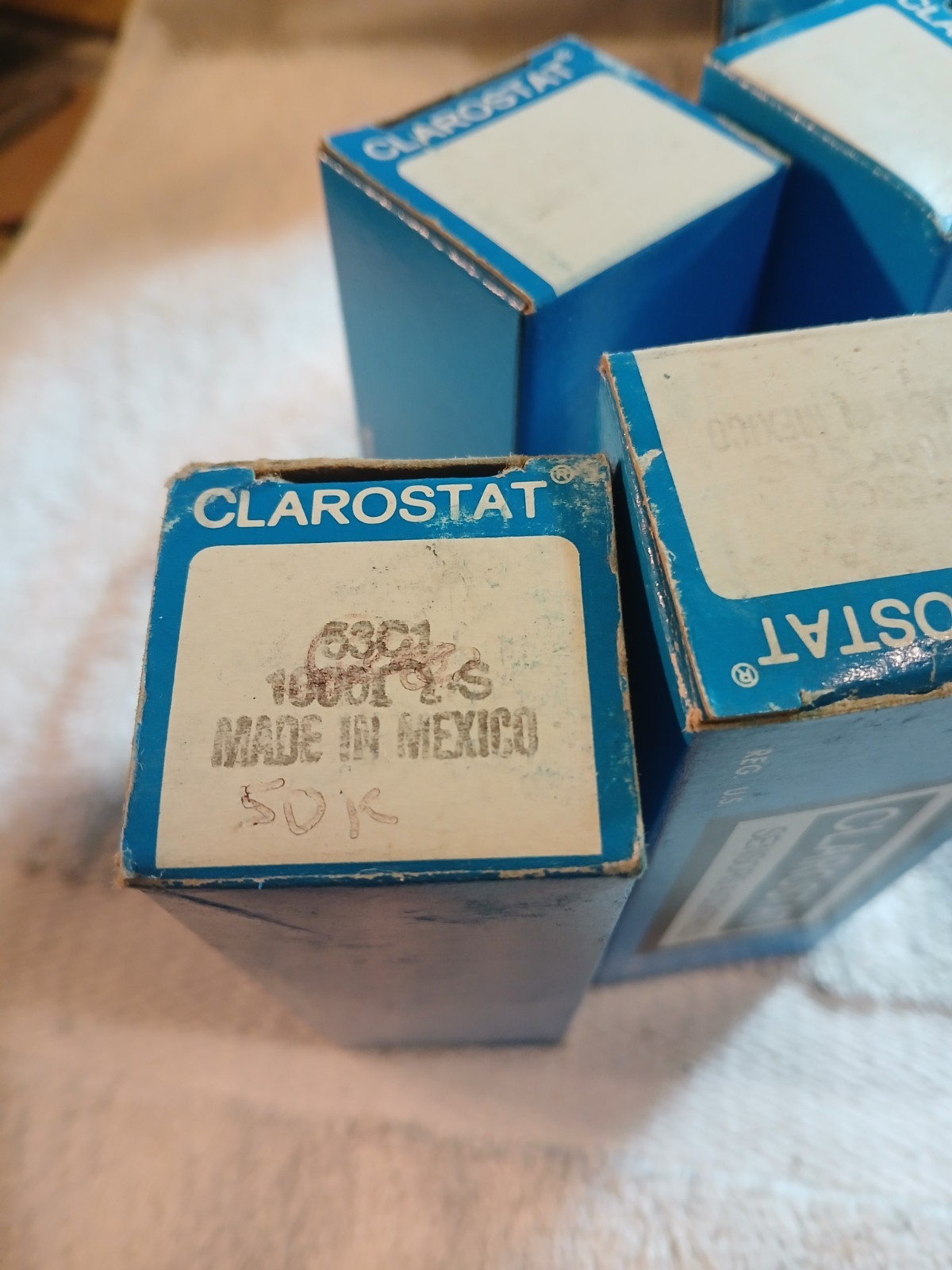 CLAROSTAT ROTARY POTENTIOMETER 53C1, NEW OLD STOCK ! *SOLD IN 5 PACK AS SHOWN