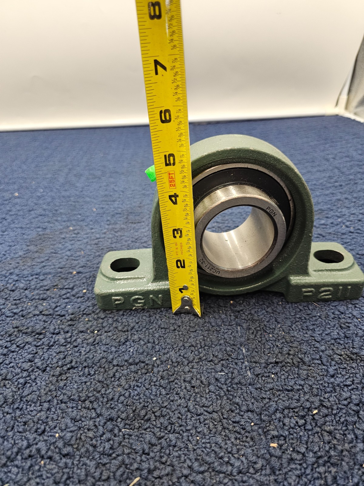 PGN P211 2-BOLT PILLOW BLOCK BEARING GREEN w/ UC211-32 BEARING