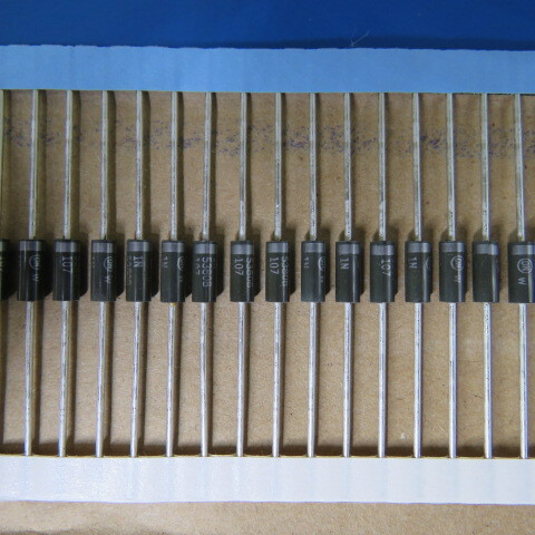 ONSEMI 1N5380B Qty of 100 per Lot ONSEMI 1N5380B