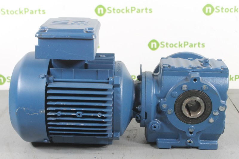 SEW-EURODRIVE SAF47DT80S4 NSNB – 1.5 HP RIGHT ANGLE GEAR MOTOR 106 RPM