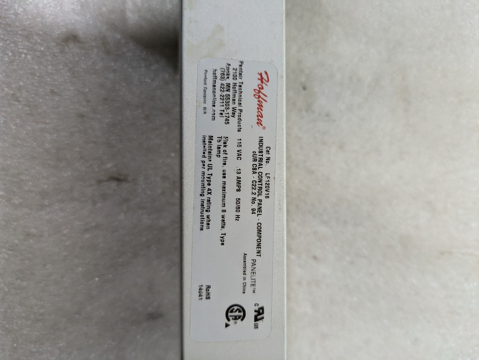 Hoffman LF120V18 Industrial Control Panel Light 115VAC 0.13A 50/60Hz 8W