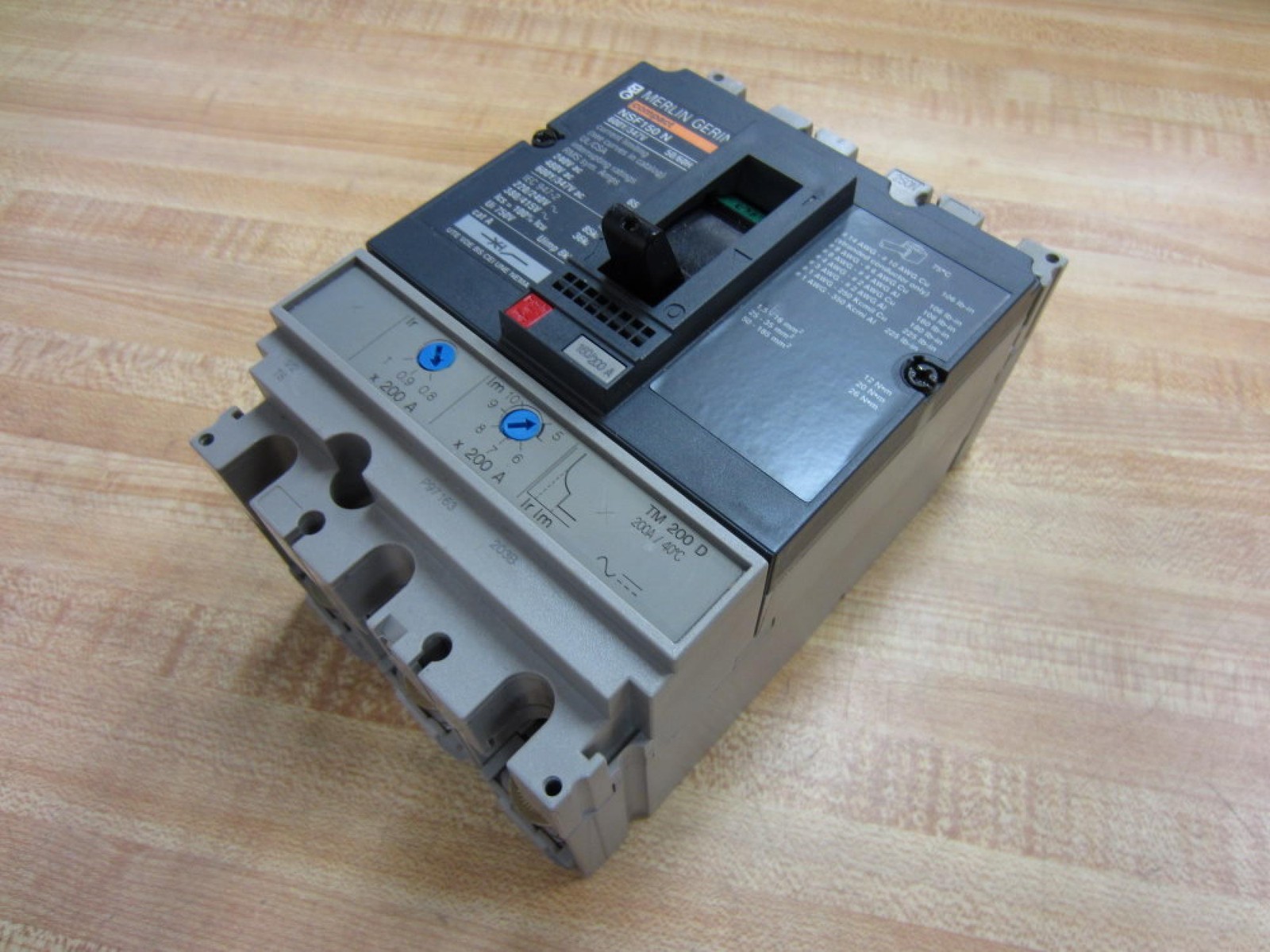 Merlin Gerin NSF150 N Circuit Breaker NSF150N