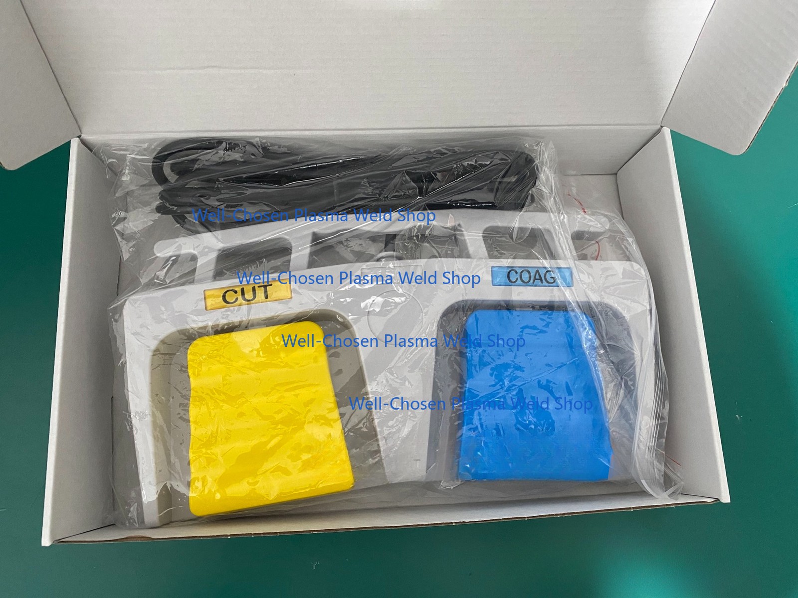 1pcs Brand New foot switch UES-40 MAJ-1258 Expedited Shipping