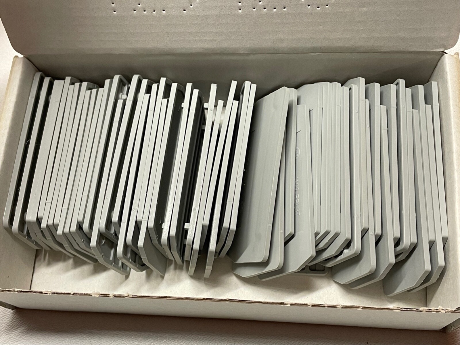 Lot of Assorted End Barriers Phoenix Contact Allen-Bradley ABB WAGO 222 1492-EBL